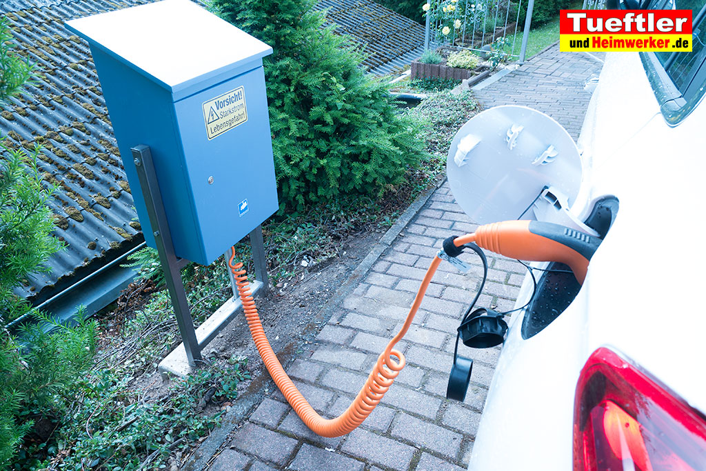 Elektroauto Ladestation bzw. Ladesäule / Wallbox im Hof realisieren