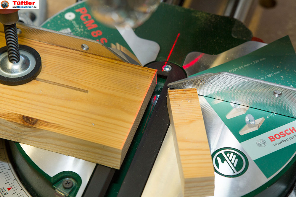 Test Bosch PCM 8 S Home and Garden Kapp- und Gehrungssäge